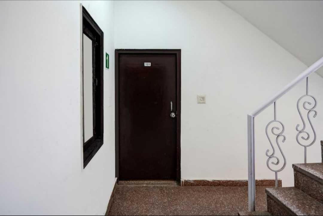 Hotel O Anshu B&B New Delhi Exterior foto